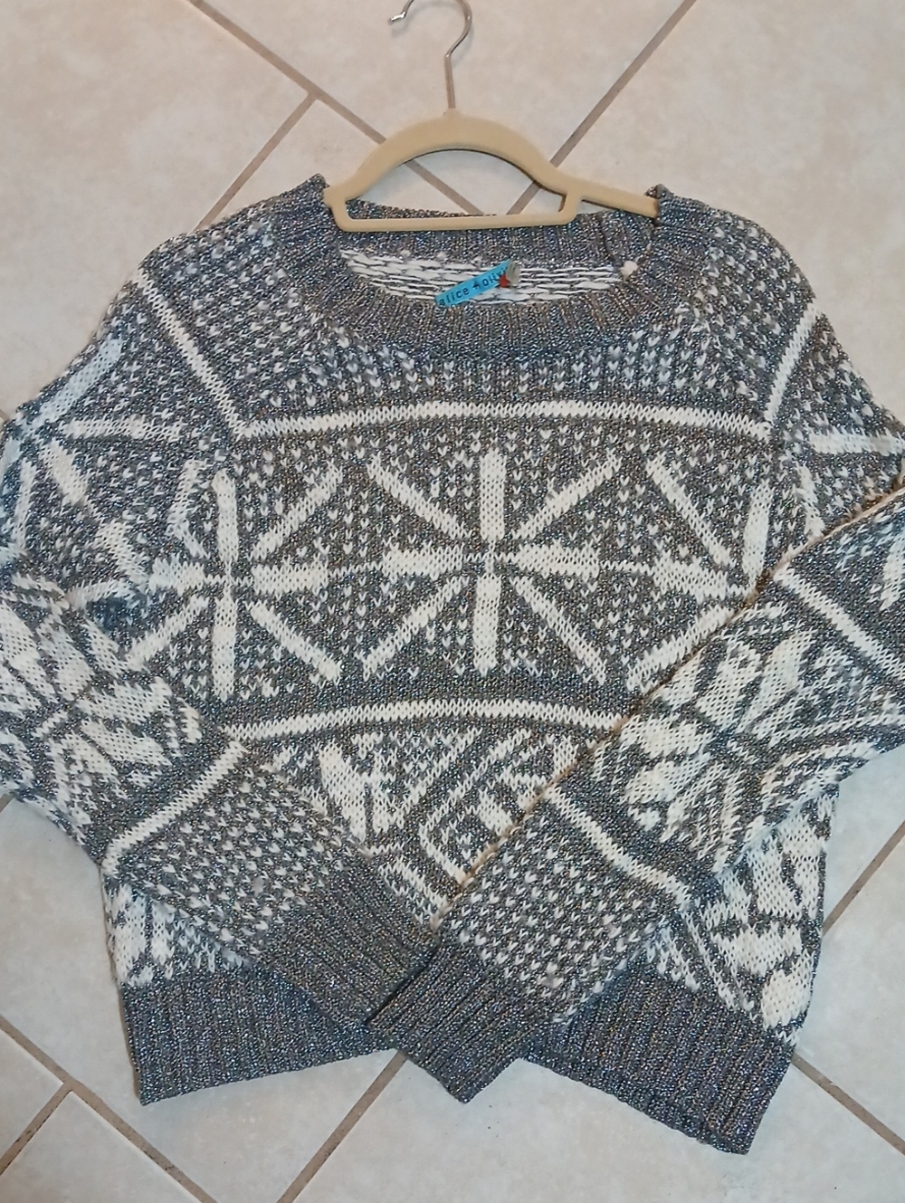 Alice + Olivia Womens Sz S Silver & Ivory Metallic Fair Isle Cable Knit Sweater
